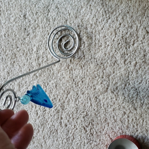 Blue Glass Tealight Holders with Glass Fish - Picture 5 of 10